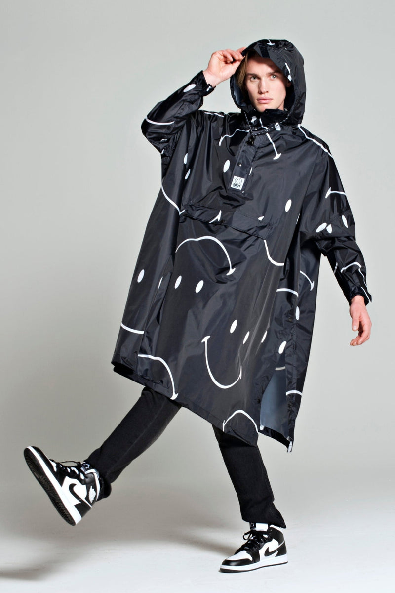ミュージシャン BUMP OF CHICKEN Rain poncho Amazon.co.jp: BUMP OF CHICKEN レインポンチョ : ファッション