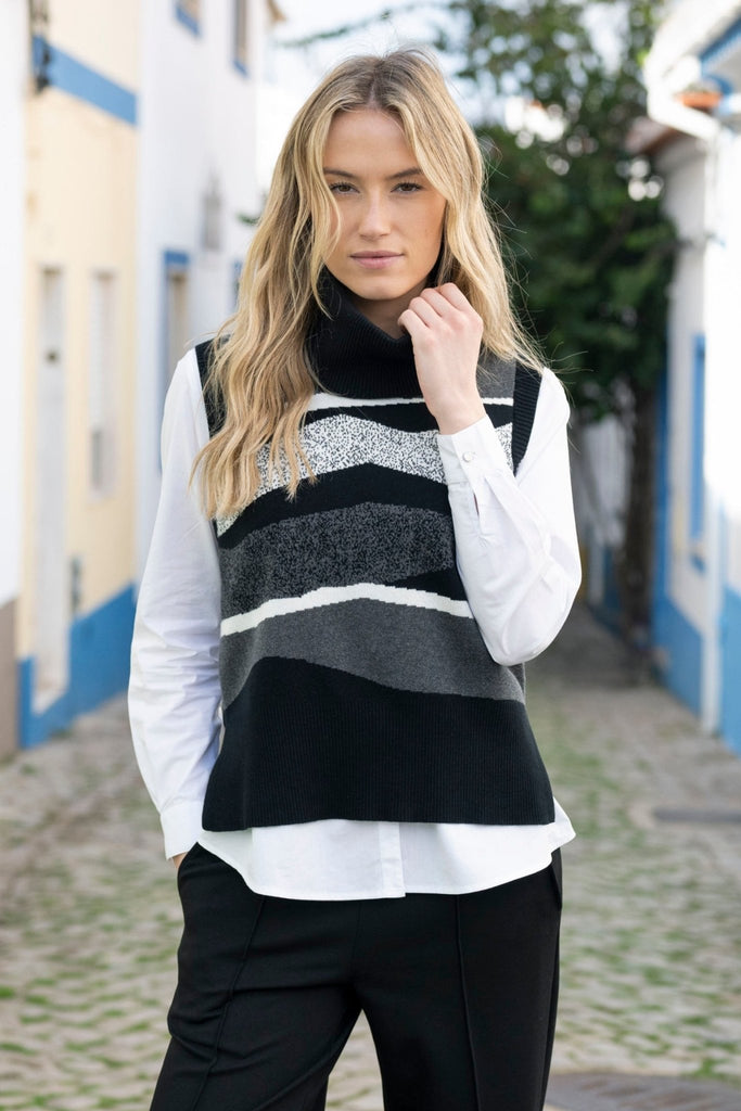 Ainsley Vest - Marble - The Wardrobe