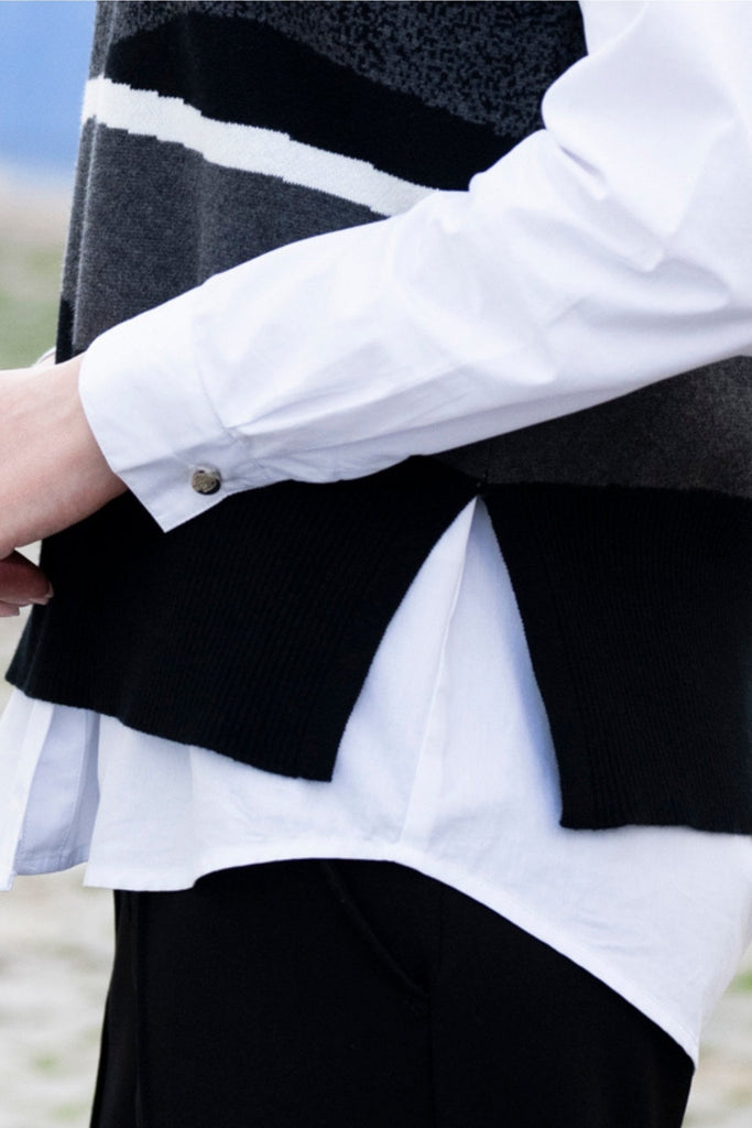 Ainsley Vest - Marble - The Wardrobe