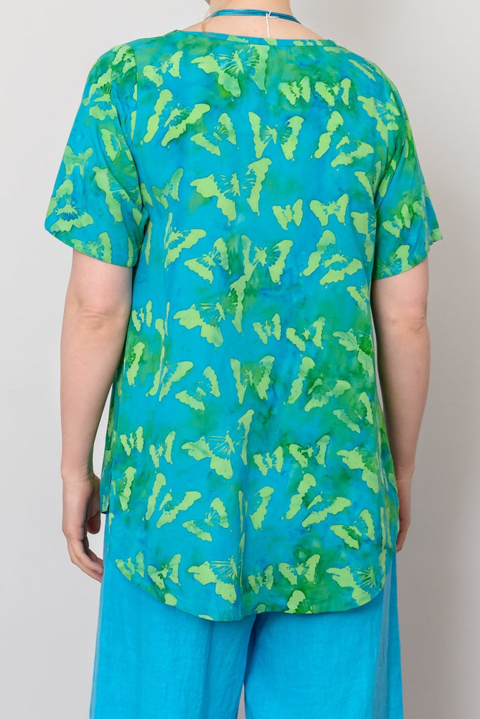 Batik T-Shirt - Wardrobe Style - The Wardrobe
