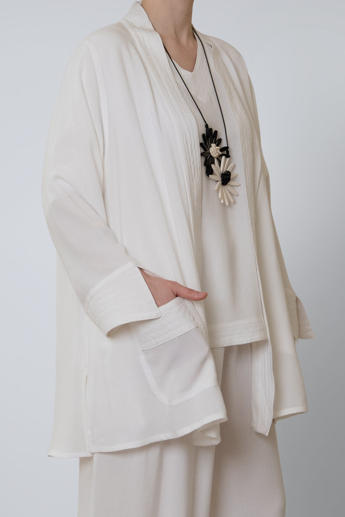 Cardigan - White - Dairi - The Wardrobe