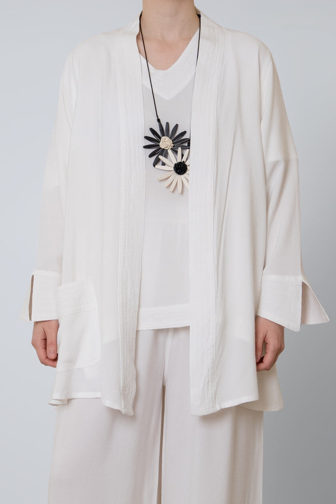 Cardigan - White - Dairi - The Wardrobe