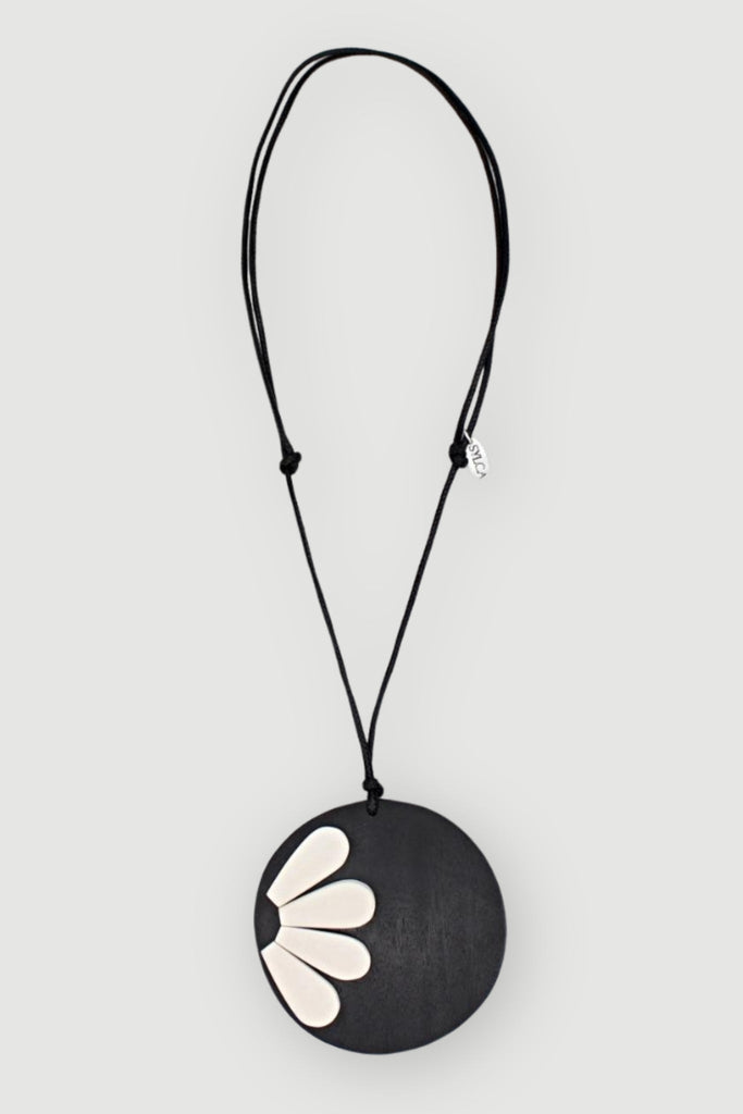 Flower Power Necklace - Black - Sylca - The Wardrobe