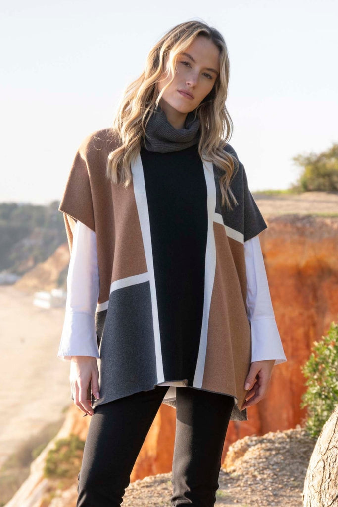 Kenna Cape (One - Size) - Marble - The Wardrobe