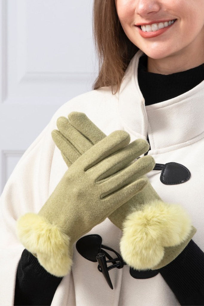 Faux Fur Heart Glove - The Wardrobe - The Wardrobe