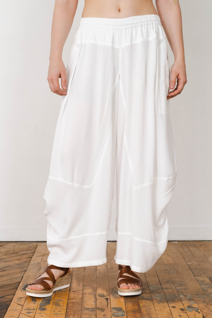 Harem Pant - White - Dairi - The Wardrobe